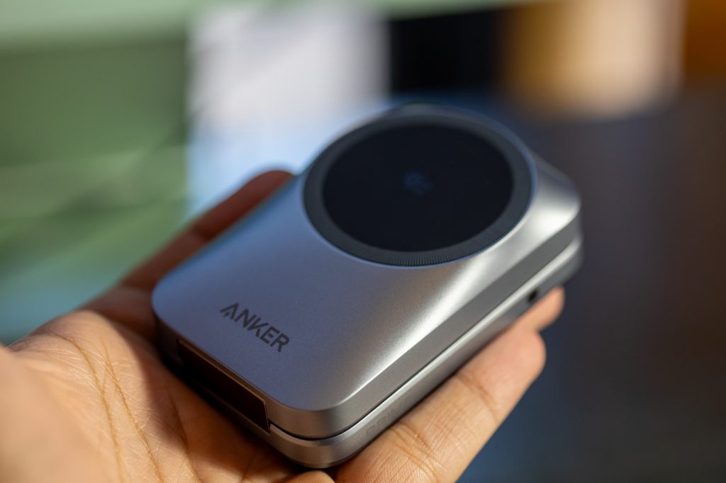 1790555114 135 Anker 25W MagSafe 3 en 1 conception compacte avec refroidissement actif