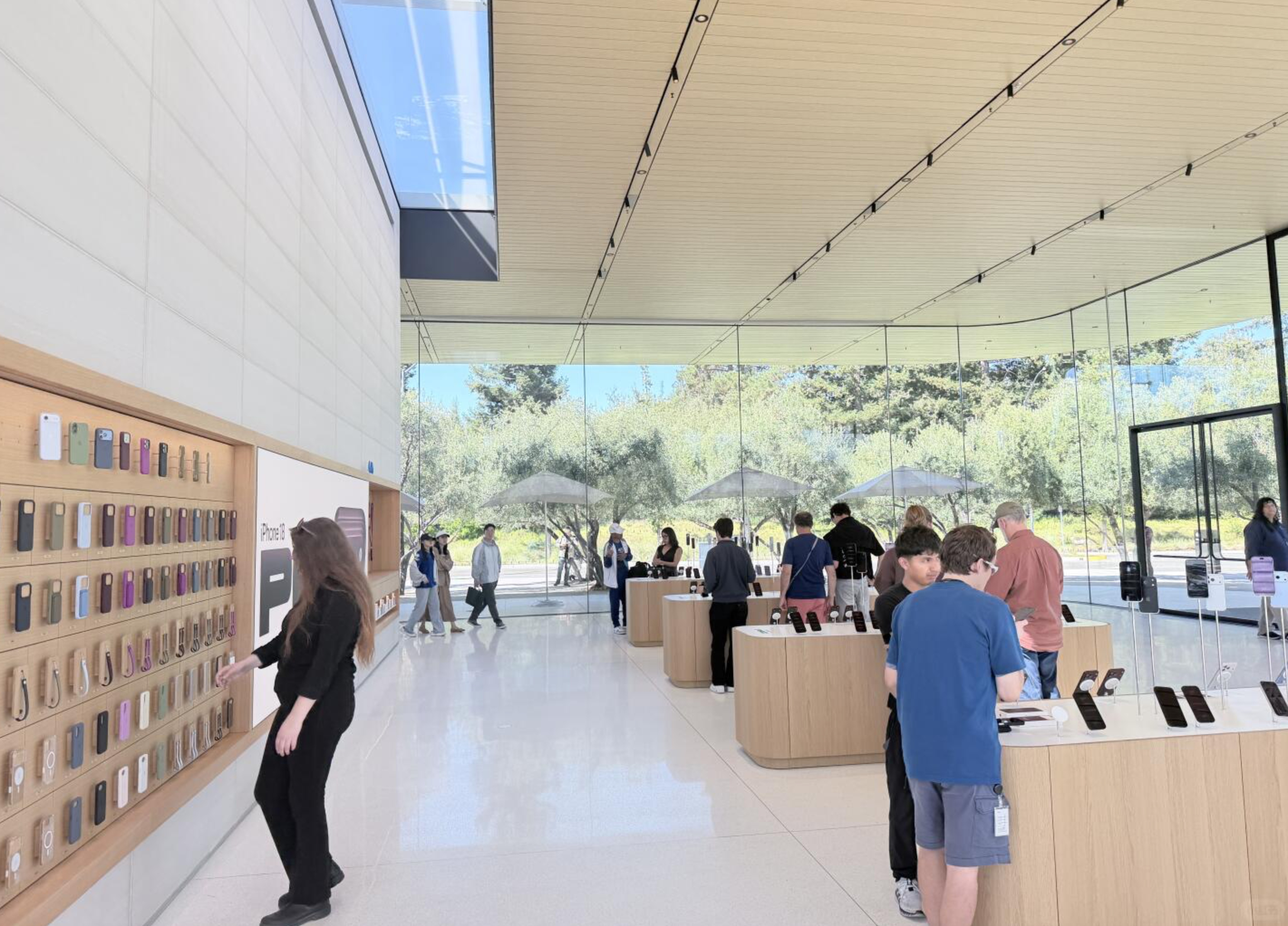 Apple Park : Fin de l'expérience AR au Visitor Center 2 Apple Park Fin de lexperience AR au Visitor Center