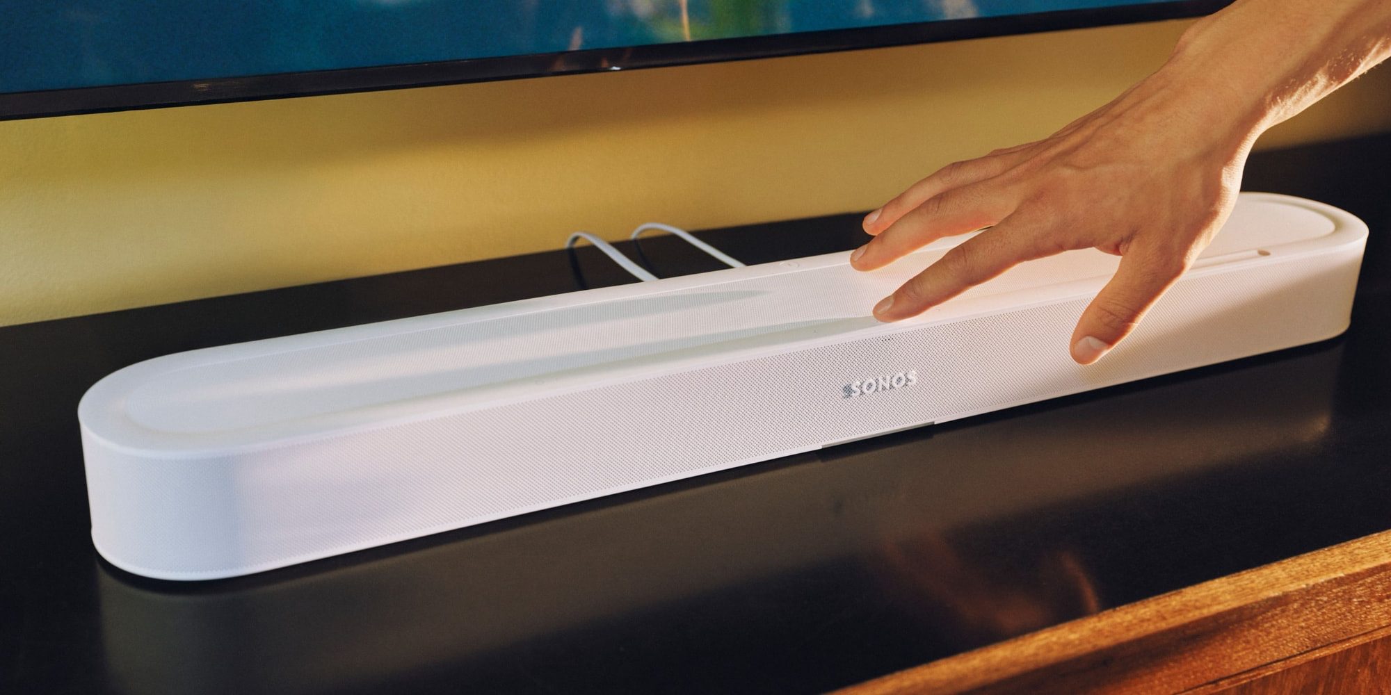 Sonos présente ses nouveaux écouteurs ‘Ultra’ et une barre de son innovante 2 Sonos presente ses nouveaux ecouteurs ‘Ultra et une barre de