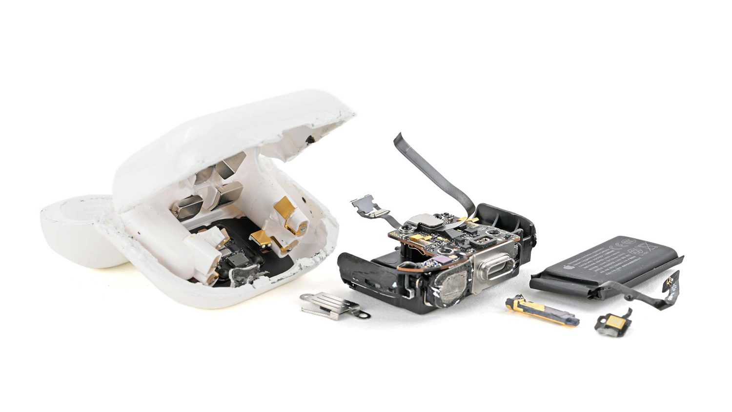 iFixit : le démontage des nouveaux AirPods 5 montre une vraie amélioration de réparabilité 2 iFixit le demontage des nouveaux AirPods 5 montre une