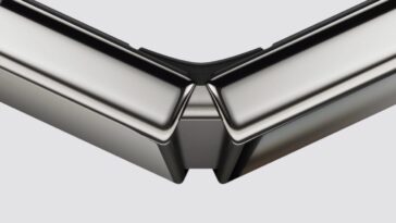 The iPhone Duo’s cooling system hides a clever trick inside its hinge